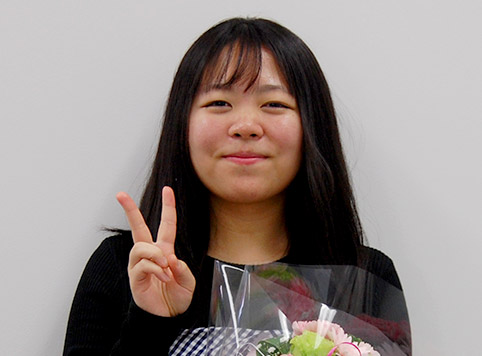 私立カリタス女子 高校3年生 三田さん